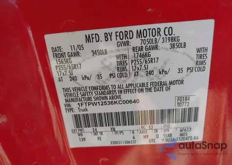 2006 Ford F-150 Lariat/Xlt from USA, damaged, VIN 1FTPW12536KC00640